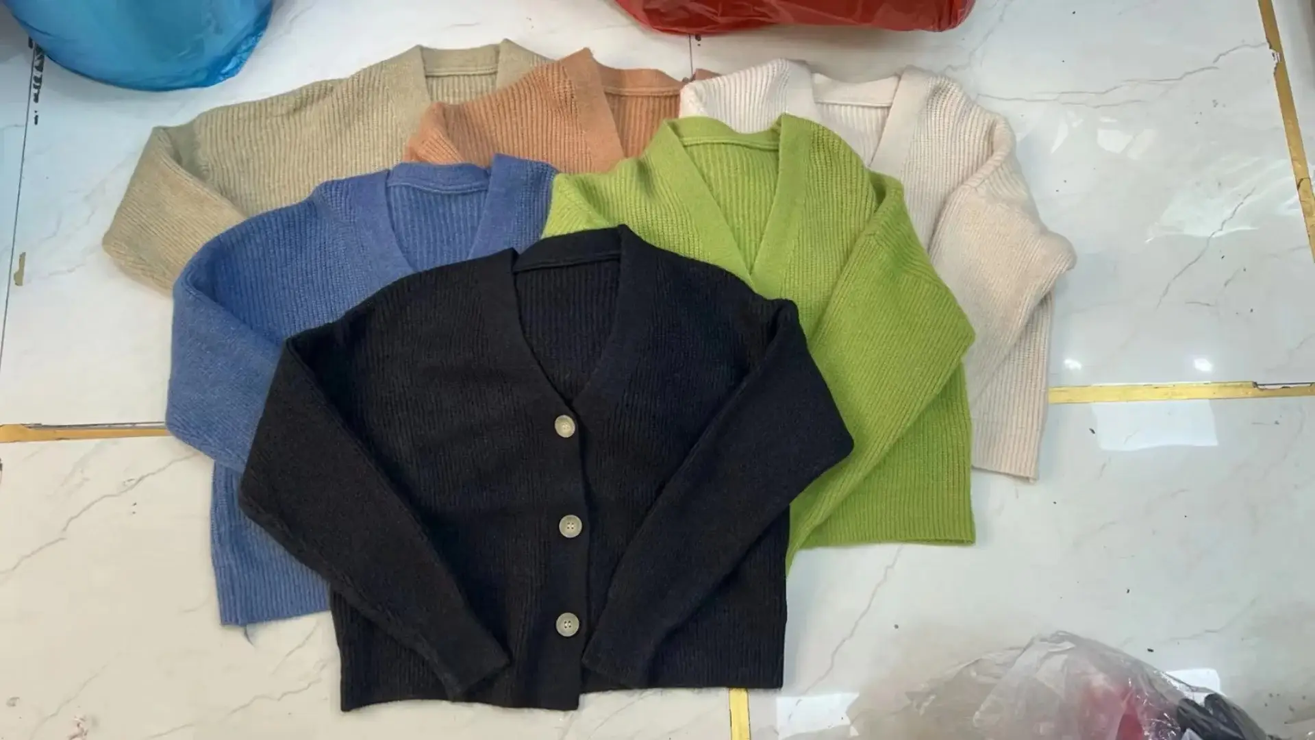 Women's V-Neck Knit Cardigan Autumn Winter 2025 — feature 34