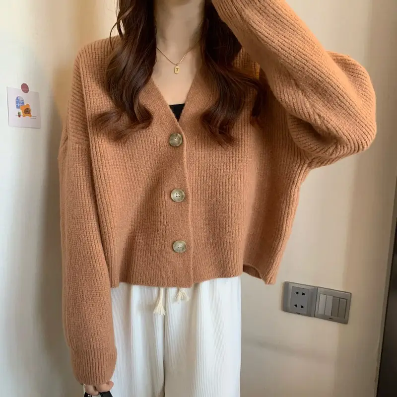 Women's V-Neck Knit Cardigan Autumn Winter 2025 - Image 4