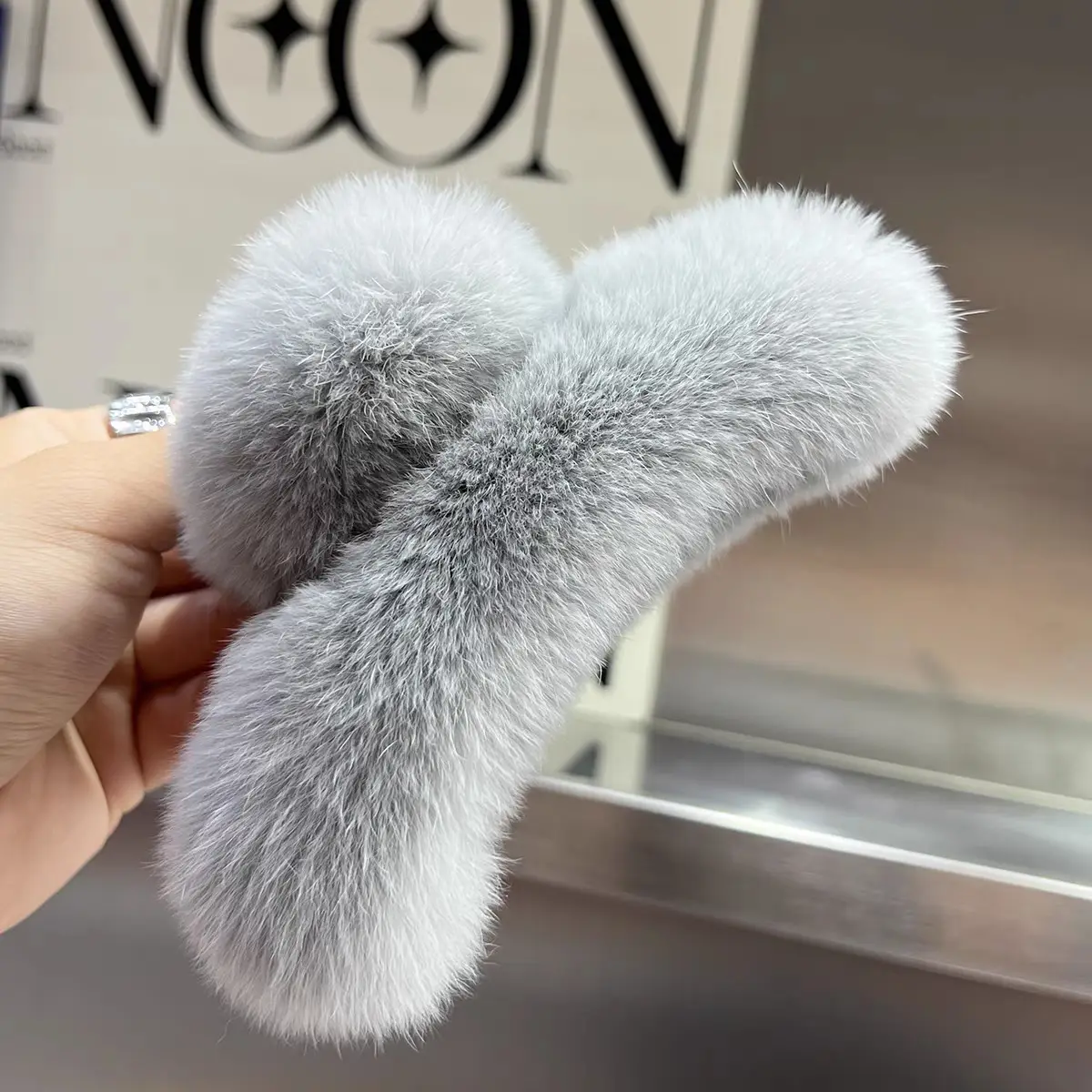 Oversized Plush Grey Hair Clip for Women - Image 13