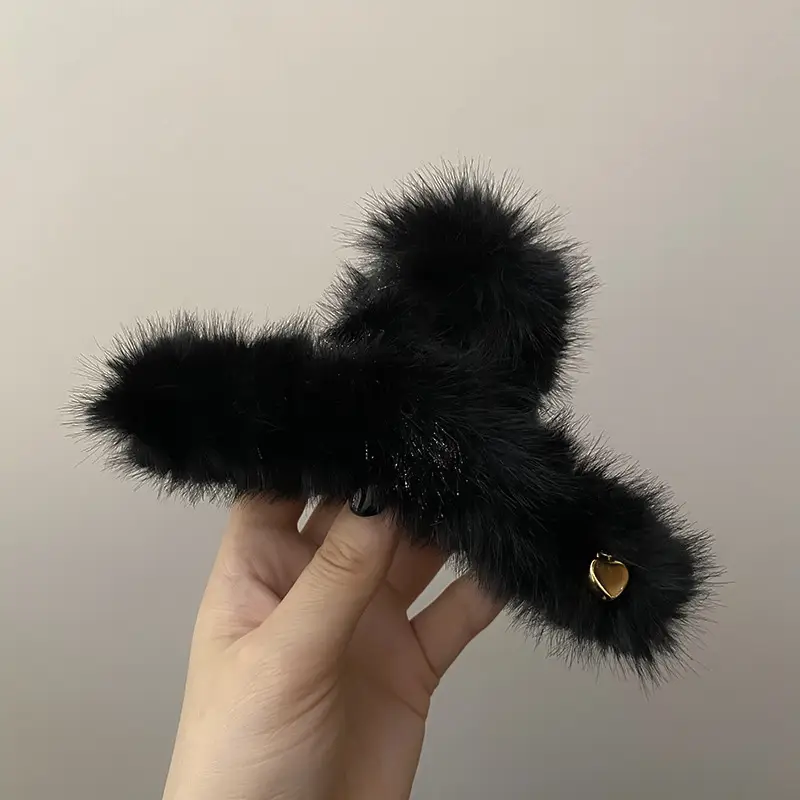 Oversized Plush Grey Hair Clip for Women - Image 40