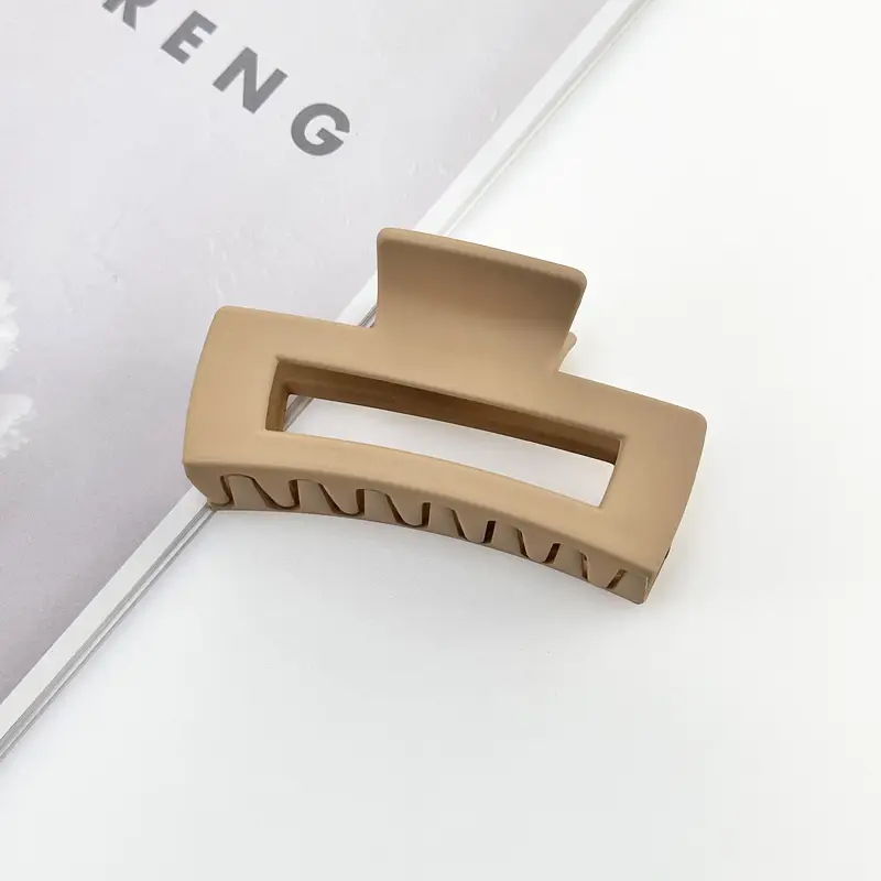 Gold Frosted Hairpin Clip for Large Hair - Image 8