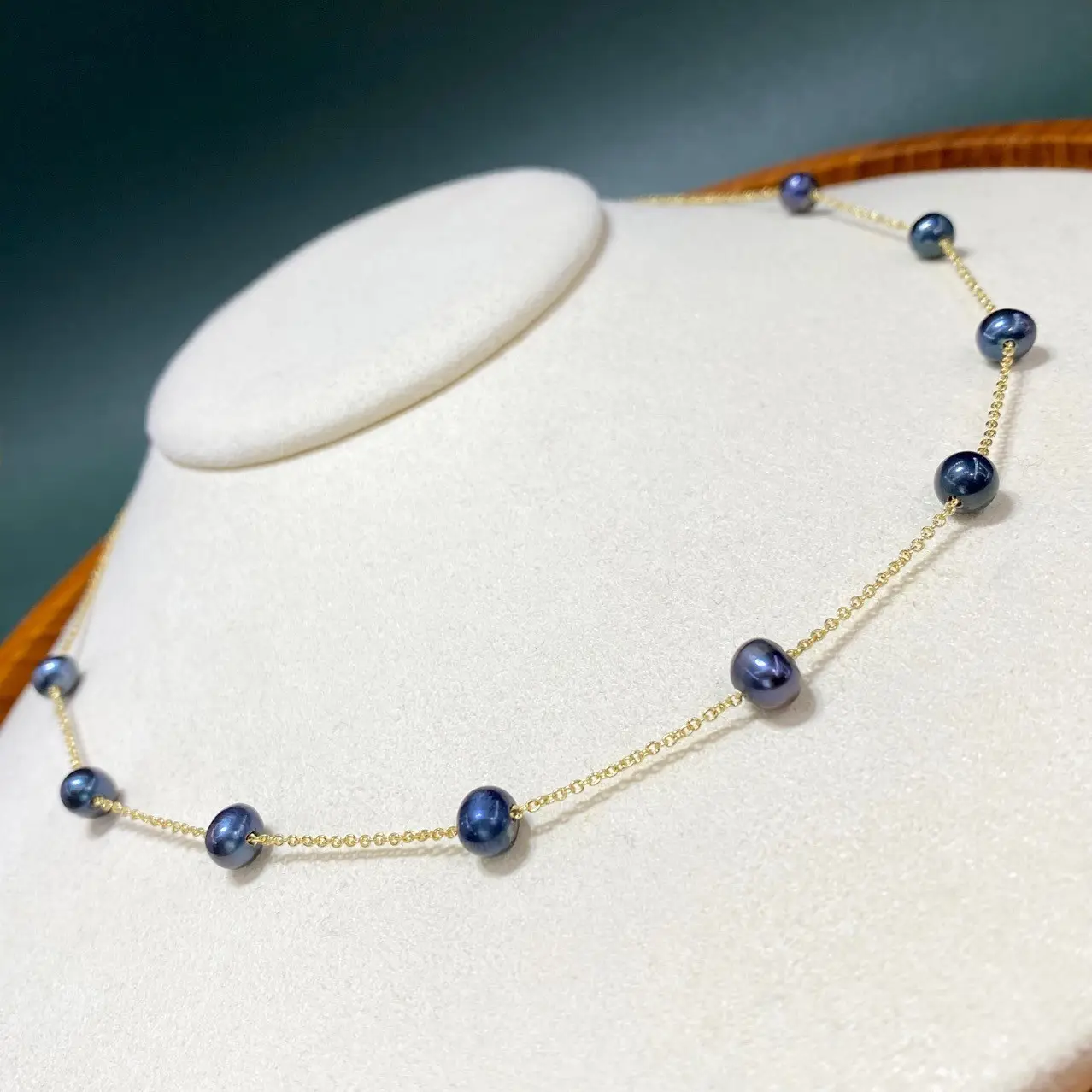2025 Pearl Necklace Women Adjustable Light Luxury Chain - Image 6