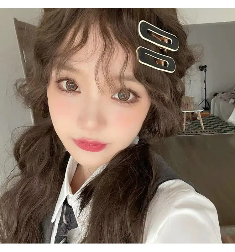 Chessboard Plaid Hairpins Female Side Seamless Summer 2022 — feature 13