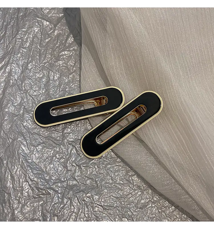 Chessboard Plaid Hairpins Female Side Seamless Summer 2022 — feature 22