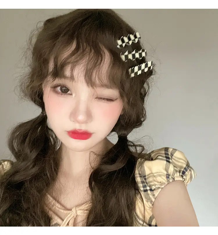 Chessboard Plaid Hairpins Female Side Seamless Summer 2022 — feature 5