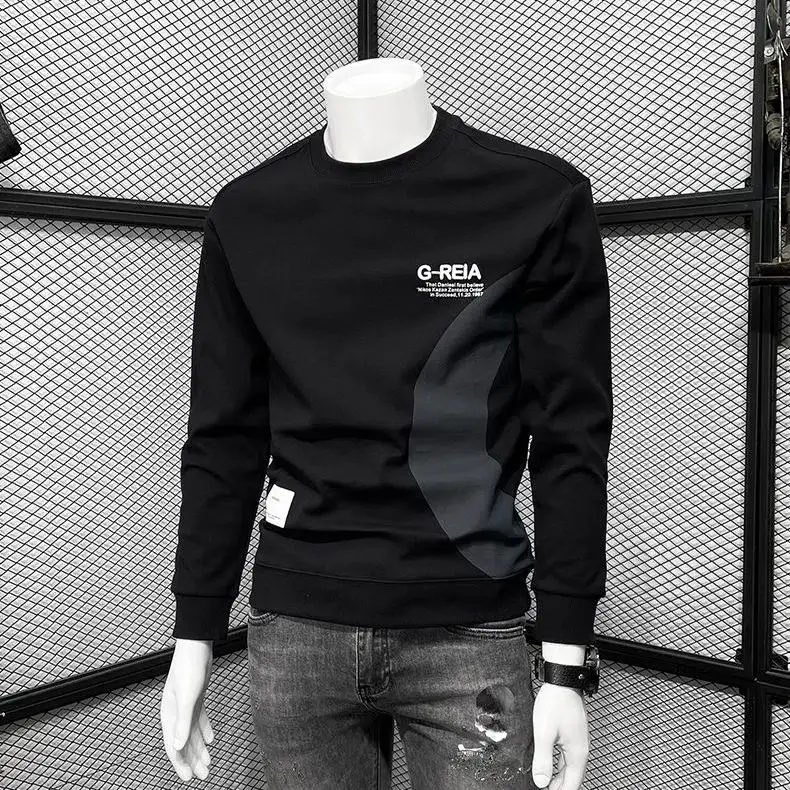 Men's White Korean Style Round Neck Sweater 2022
