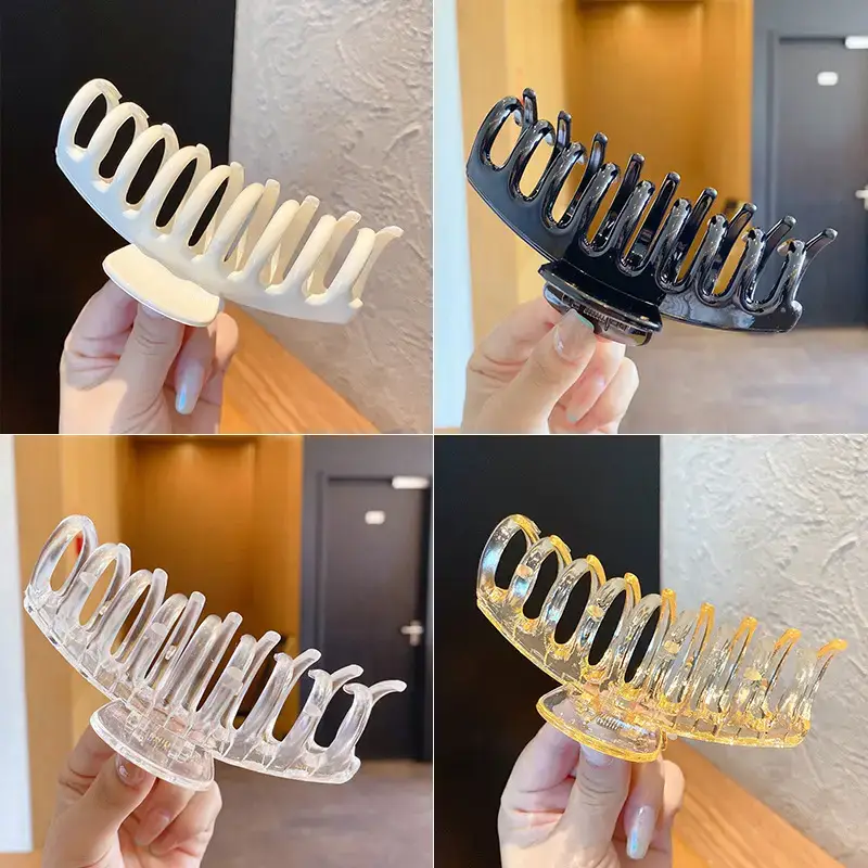 Elegant Pearl Hair Clips Set of 6 - Image 19