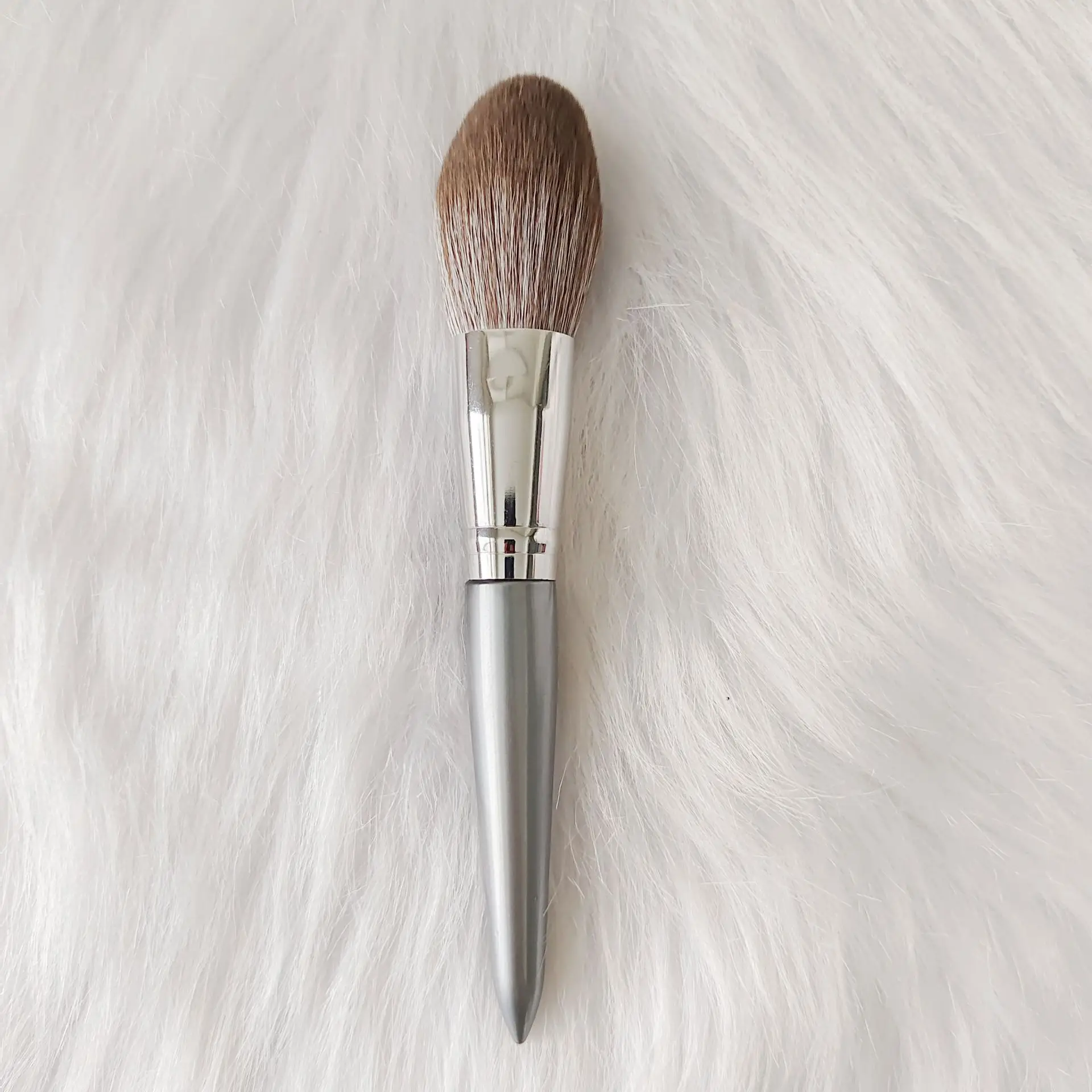 Makeup Brush Honey Fiber Loose Foundation Brush - Image 2
