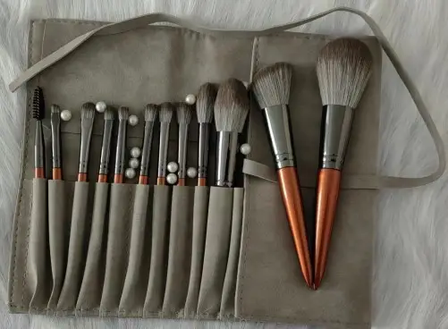 Makeup Brush Honey Fiber Loose Foundation Brush - Image 8