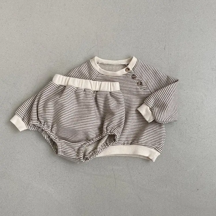 2026 Striped Baby Shorts Set with Open Crotch Design - Image 5