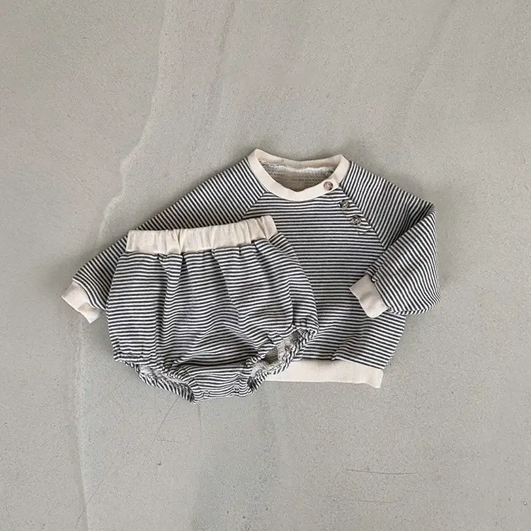 2026 Striped Baby Shorts Set with Open Crotch Design - Image 6
