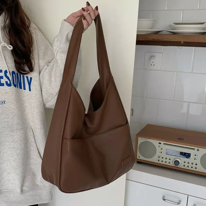 Black Large Capacity Women's Shoulder Bag — feature 11