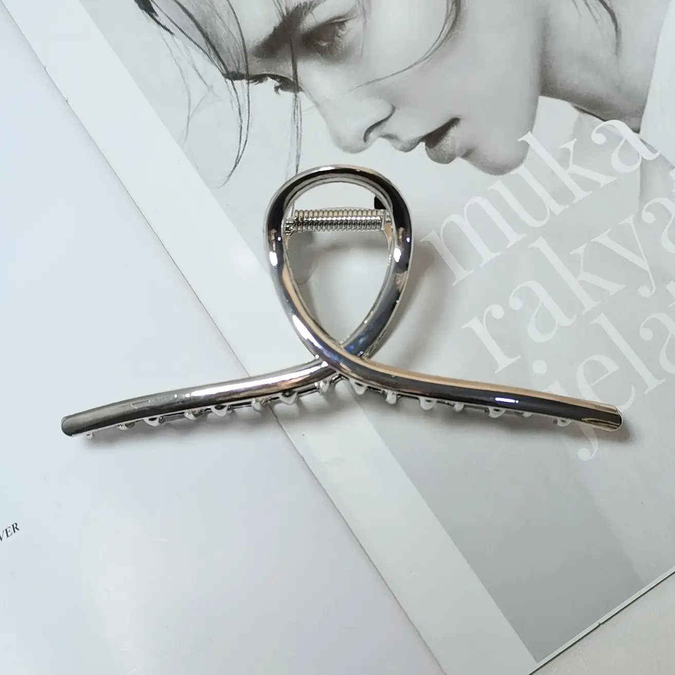 Extra Large Pearl Hairpin for Women