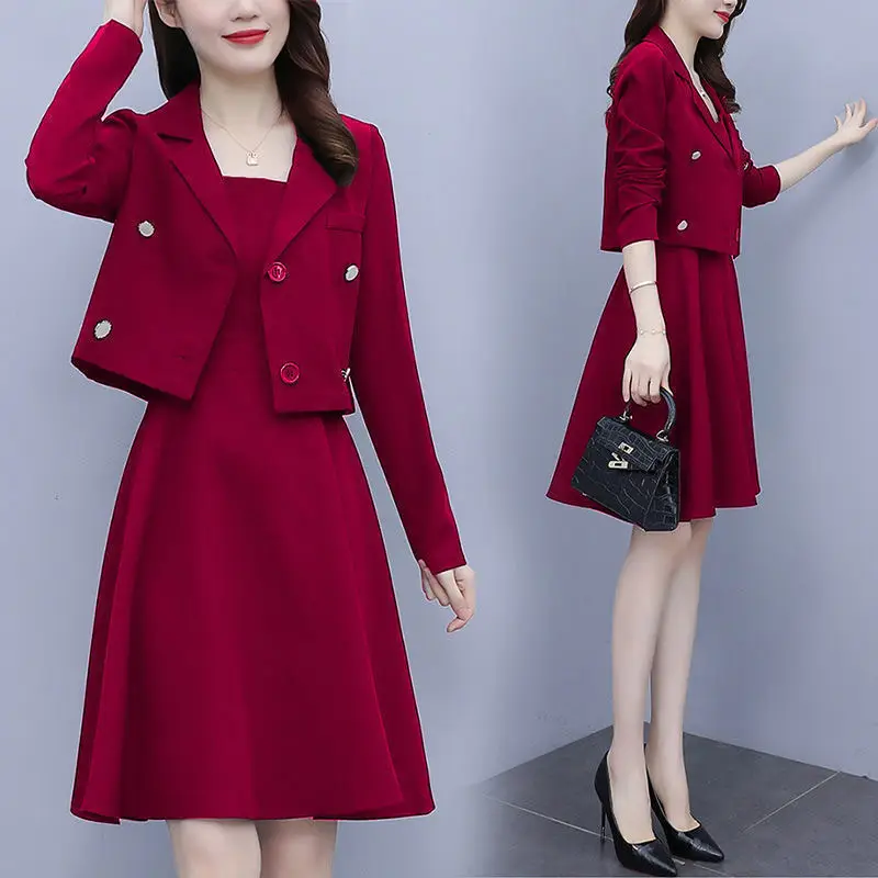 Women Two-Piece Suit Maroon Slim Dress with Suspender Skirt - Image 4