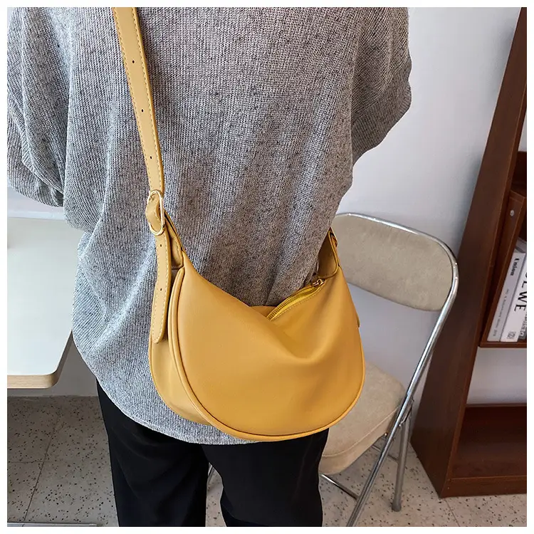 Women's Brown Shoulder Messenger Bag 2022 New Style — feature 15
