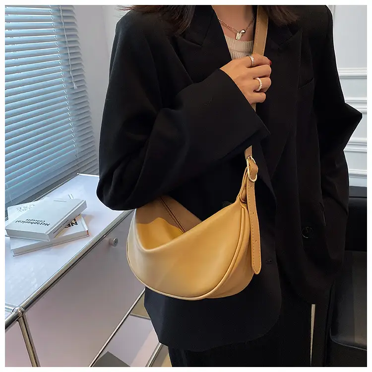 Women's Brown Shoulder Messenger Bag 2022 New Style — feature 7
