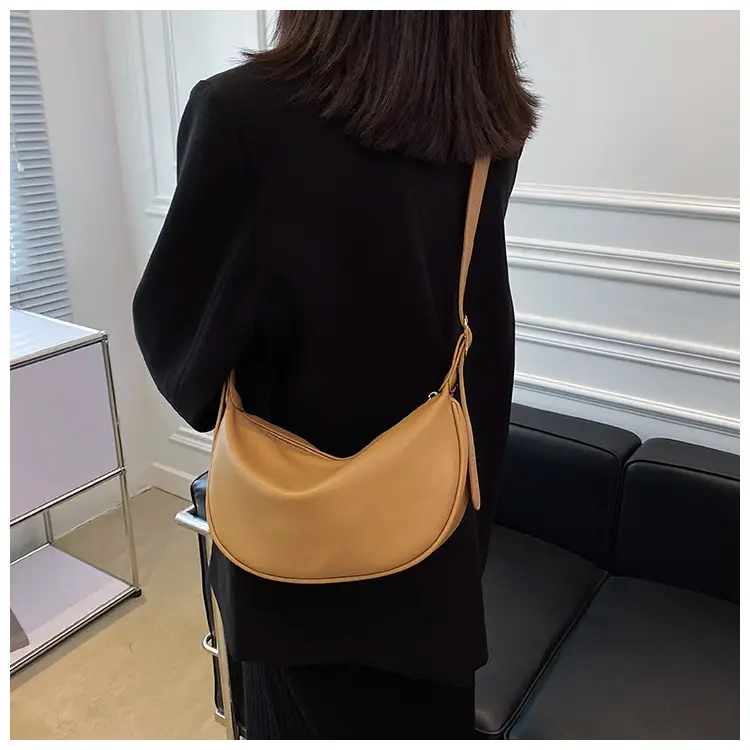Women's Brown Shoulder Messenger Bag 2022 New Style — feature 9