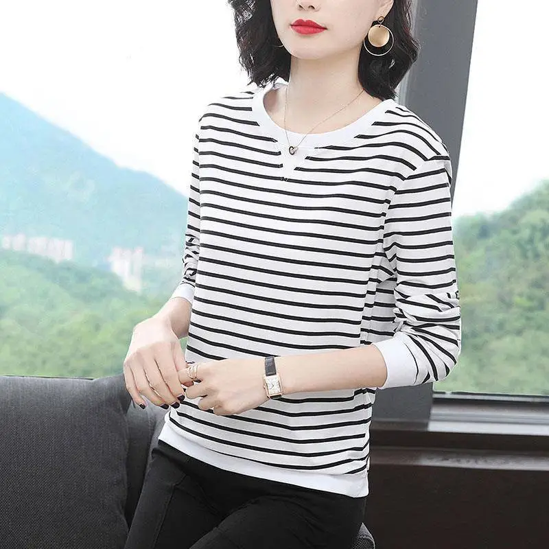 Women Long Sleeve Striped T-Shirt White Black Medium - Image 7