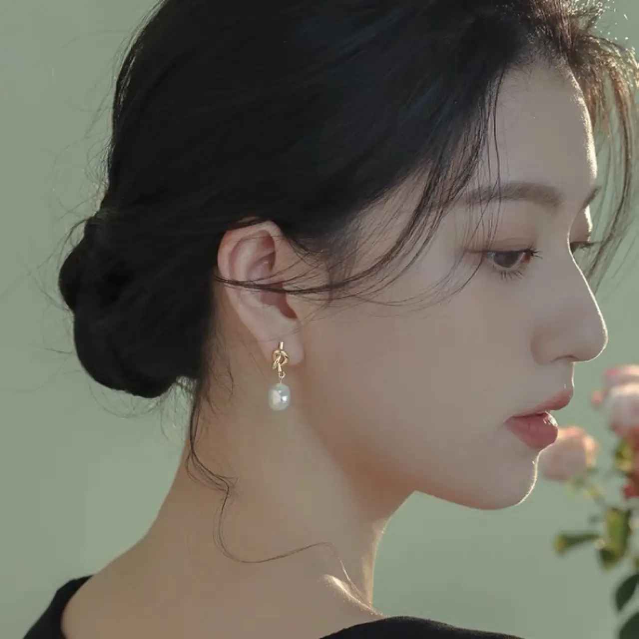 Pearl Earrings for Women S925 Acacia Knot — feature 9