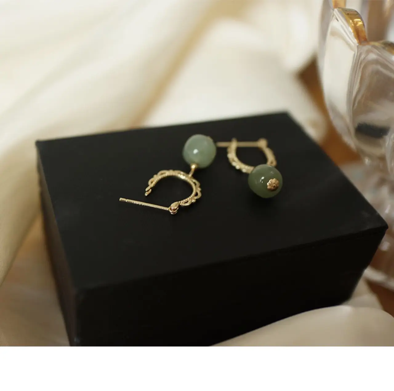 Light Luxury French Retro Jade Earrings Women — feature 8