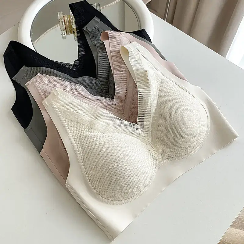 Women's Anti-Gravity Space Edition Sports Bra White Small