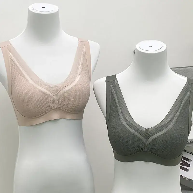 Women's Anti-Gravity Space Edition Sports Bra White Small