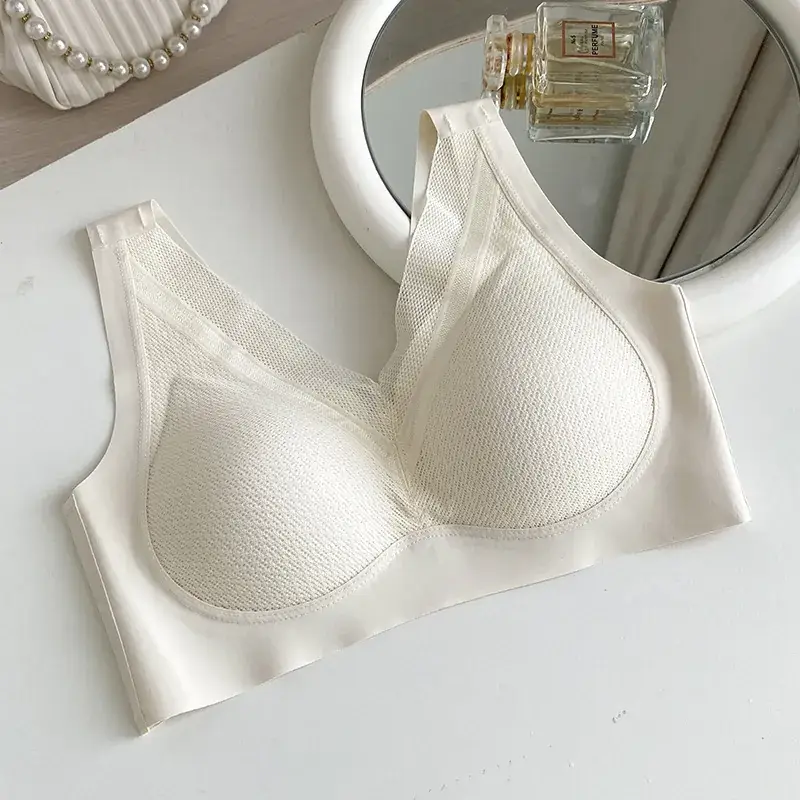 Women's Anti-Gravity Space Edition Sports Bra White Small