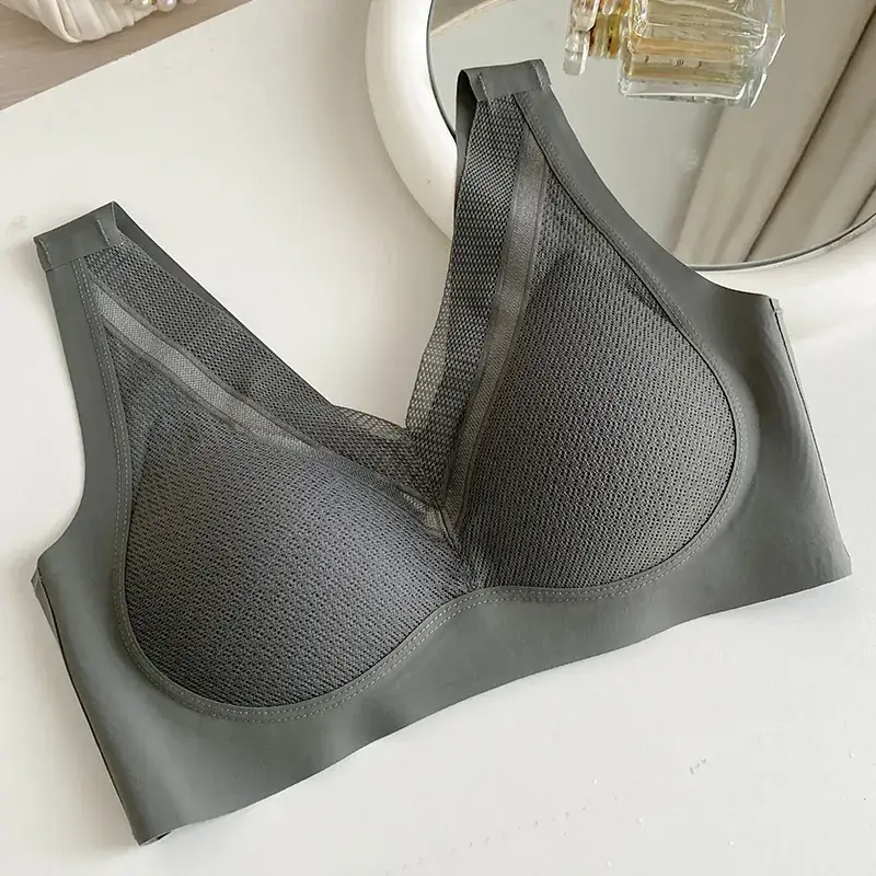 Women's Anti-Gravity Space Edition Sports Bra White Small
