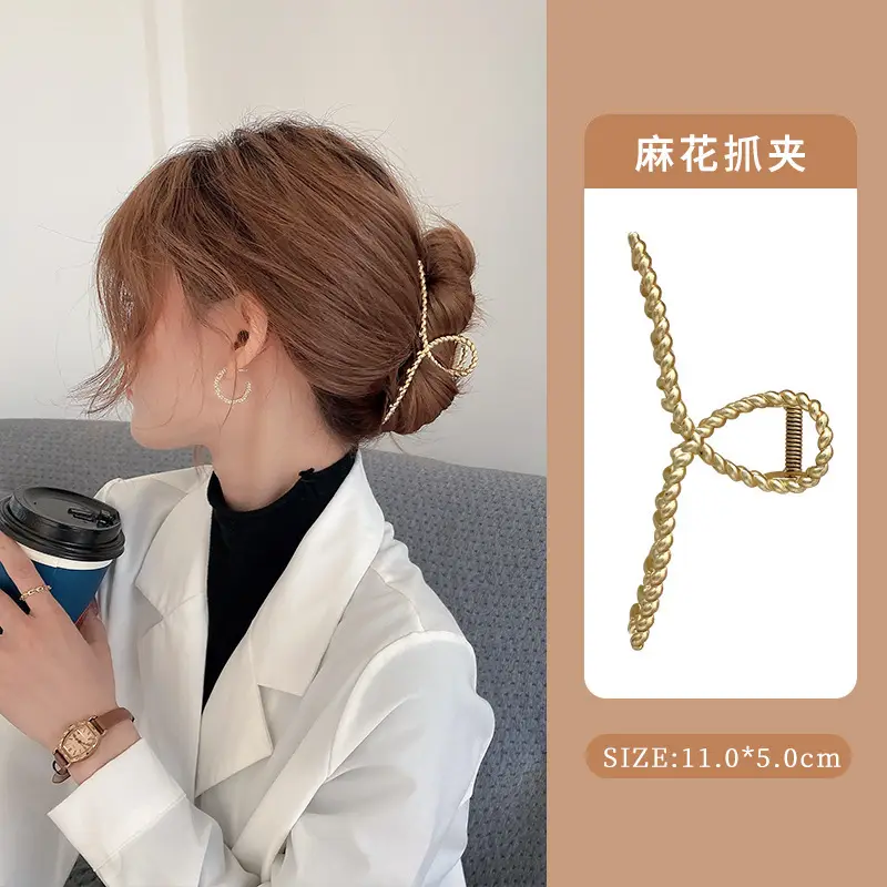 French Retro Pearl Hair Clip Large Size for Women - Image 10