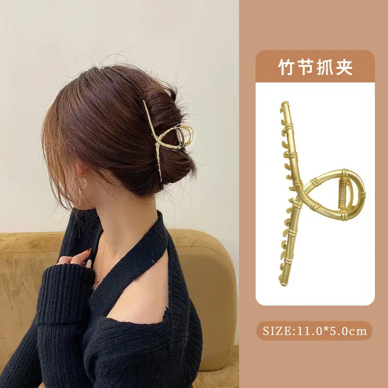 French Retro Pearl Hair Clip Large Size for Women - Image 12