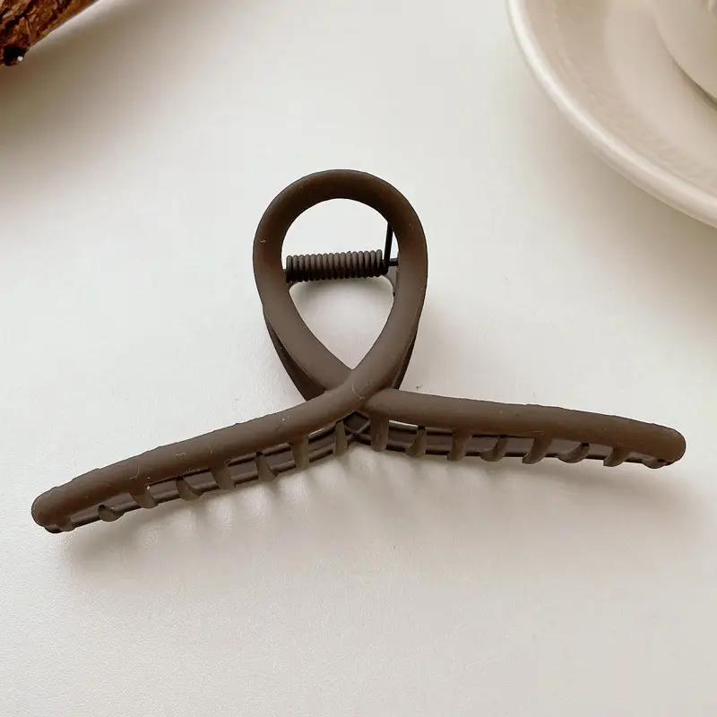 French Retro Pearl Hair Clip Large Size for Women - Image 15