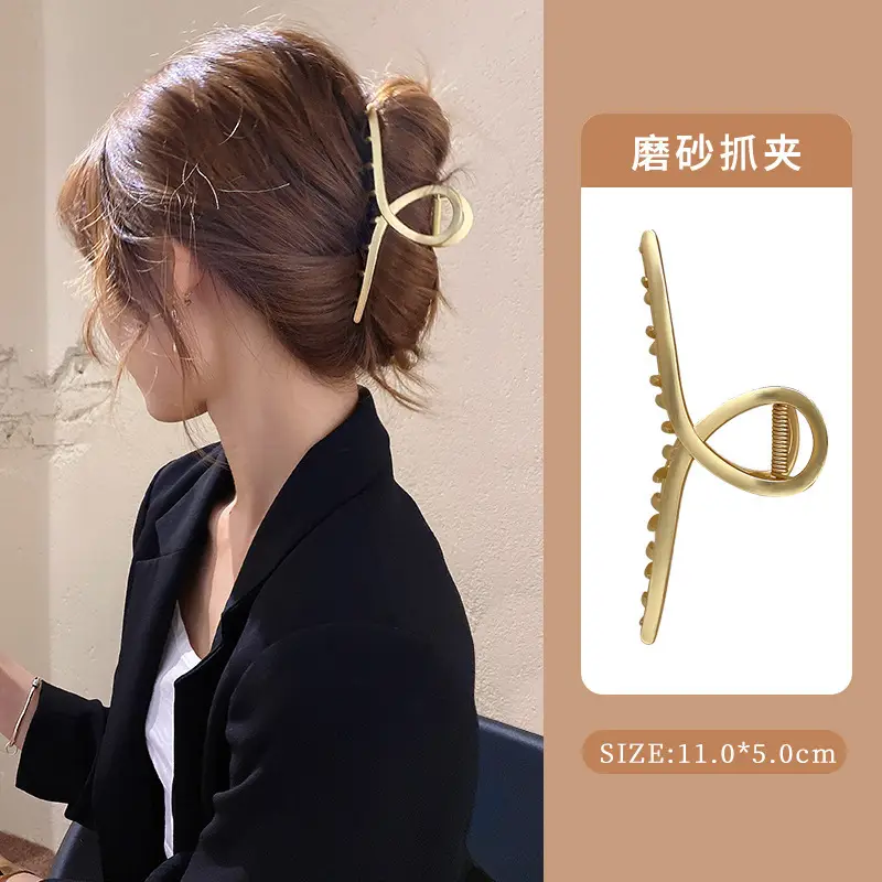 French Retro Pearl Hair Clip Large Size for Women - Image 9