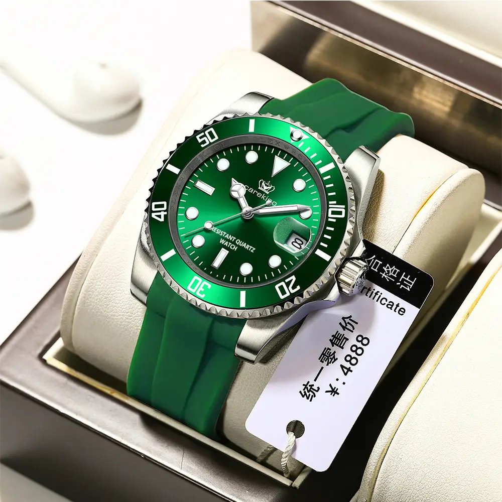Luminous Green Quartz Men's Watch with Silicone Tape