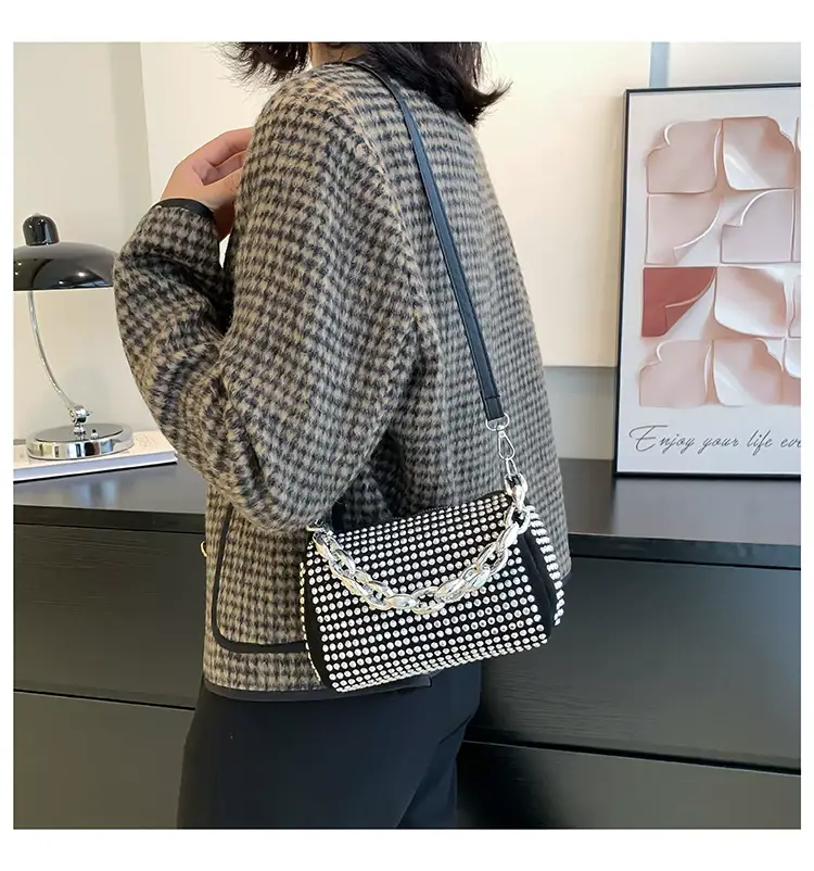 Korean Style Chain Rhinestone Crossbody Bag — feature 23