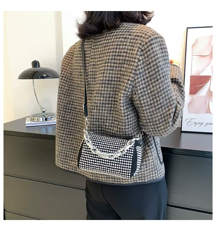 Korean Style Chain Rhinestone Crossbody Bag — feature 26