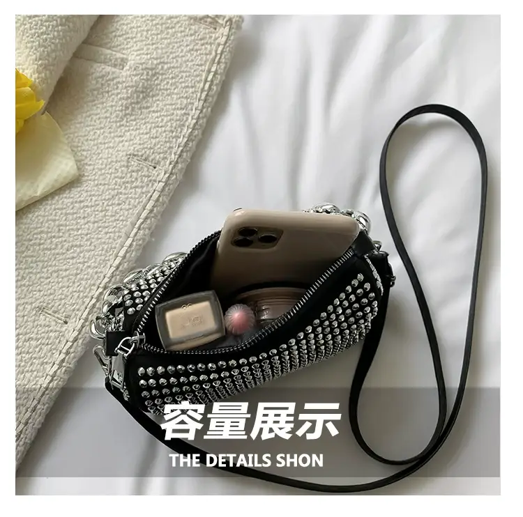 Korean Style Chain Rhinestone Crossbody Bag — feature 7
