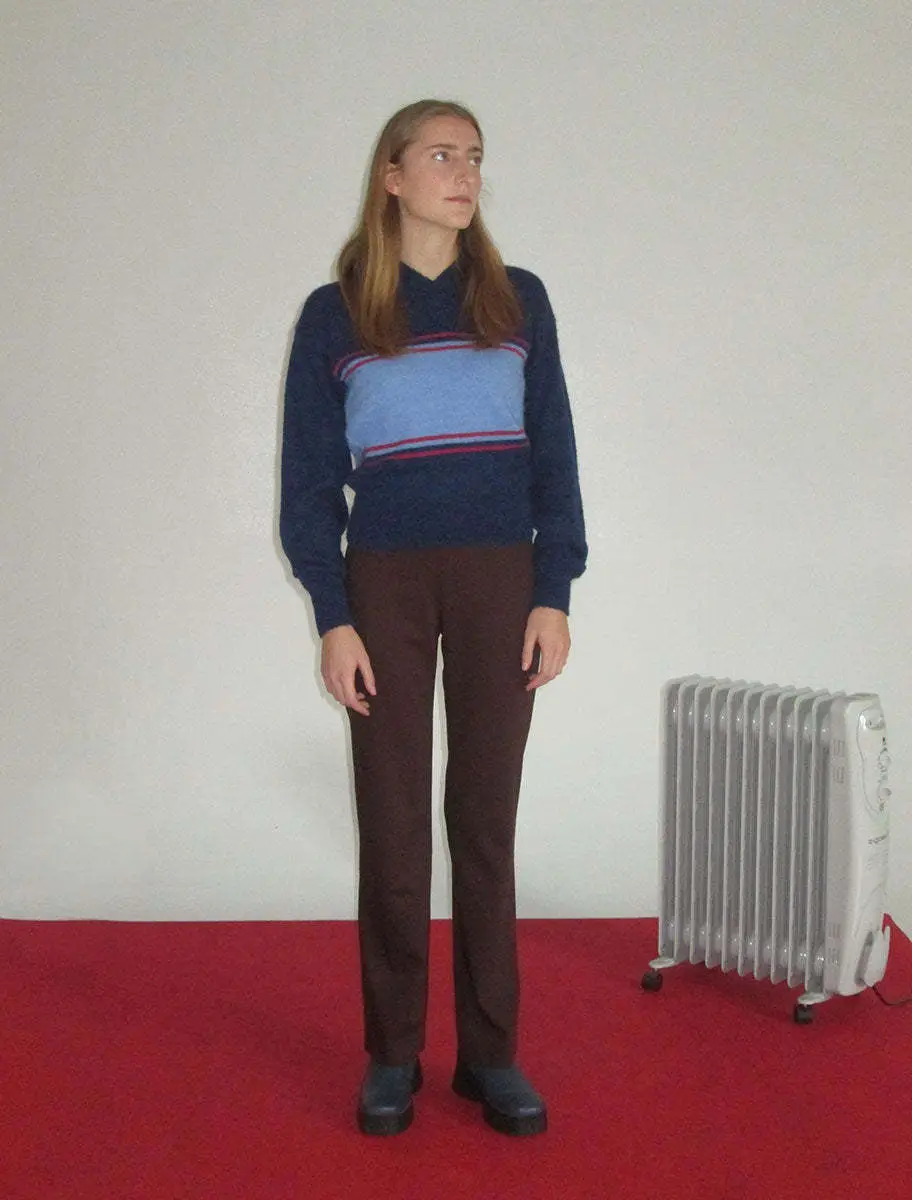 2022 V-Neck Knitted V-Neck Sweater Green Striped — feature 22
