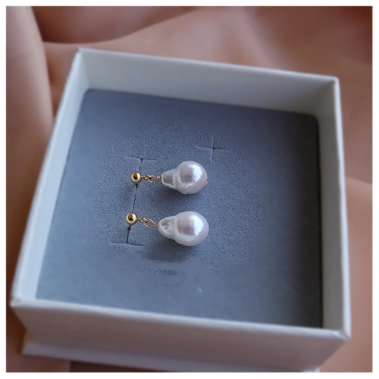 Vintage Pearl Drop Earrings 925 Silver Plated 14k Gold - Image 4