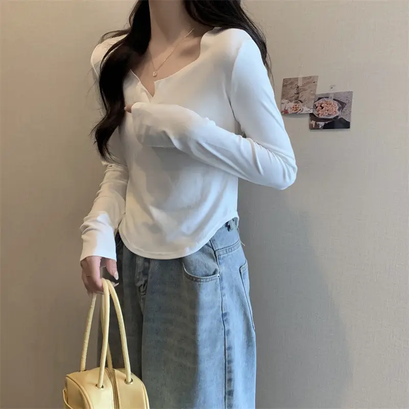 Women Black V-Neck Long Sleeve T-Shirt 2025 — feature 4