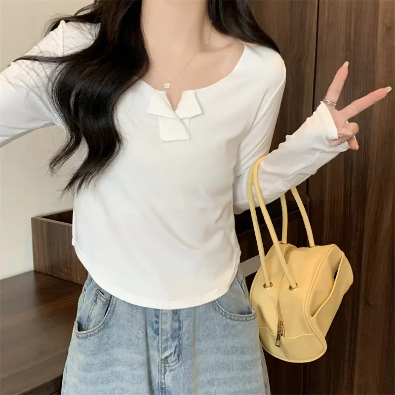 Women Black V-Neck Long Sleeve T-Shirt 2025 — feature 7