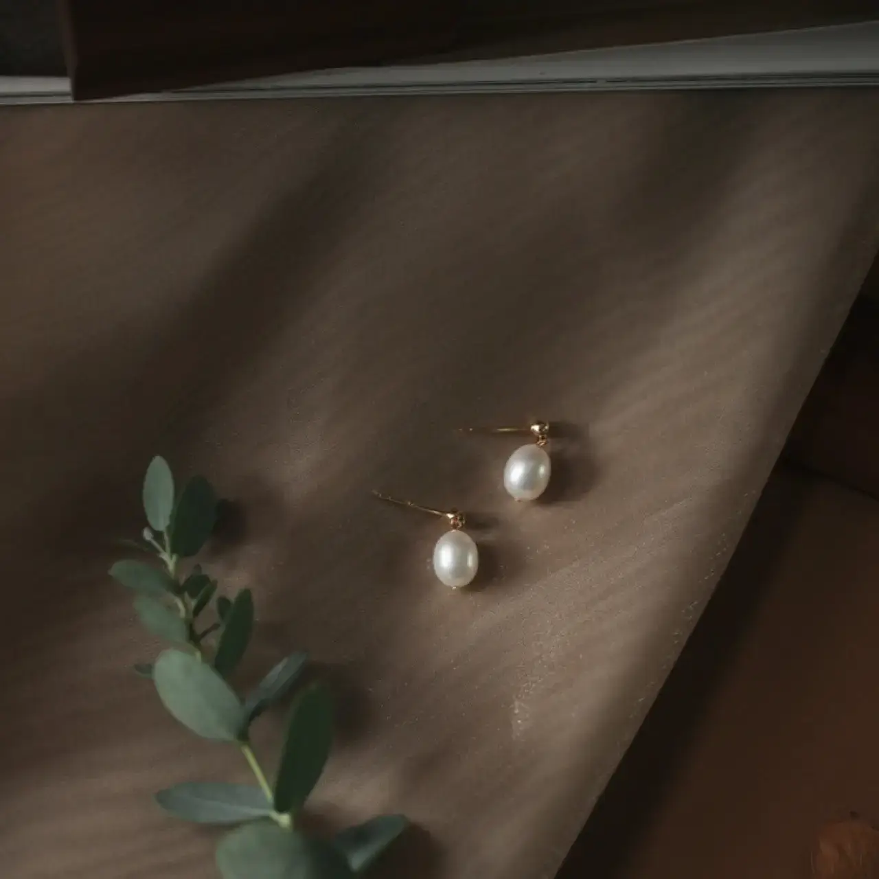 Simple Joker Natural Pearl Earrings S925 Silver Needle — feature 8
