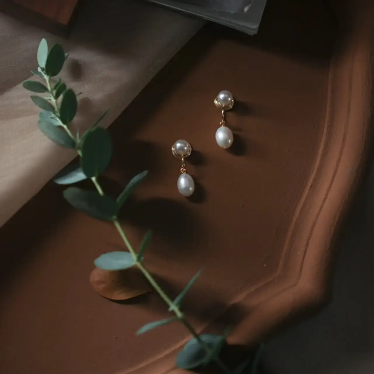 Simple Joker Natural Pearl Earrings S925 Silver Needle — feature 9