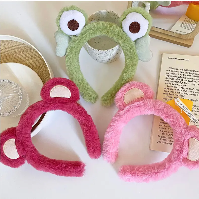 Sweet Strawberry Bear Ear Hairband Green — feature 15