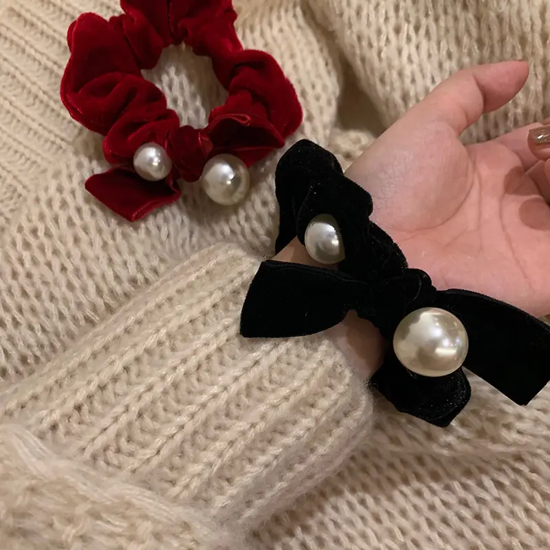 Black Velvet Pearl Hair Ring for Women