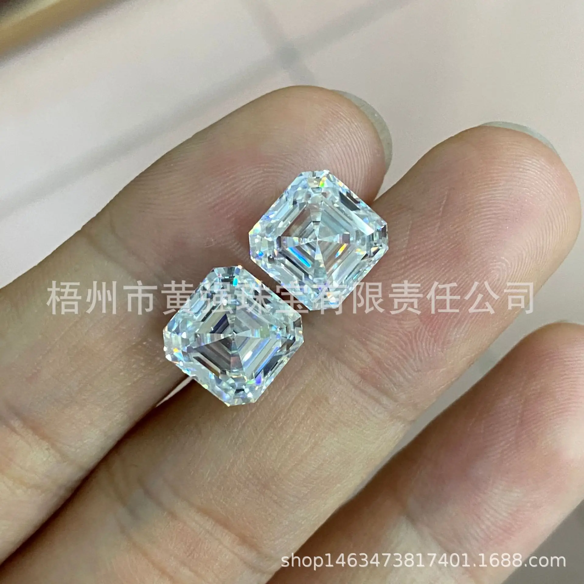Factory Spot Pagoda Moissanite 4-12m Super White Bare Stone Wholesale - Image 4