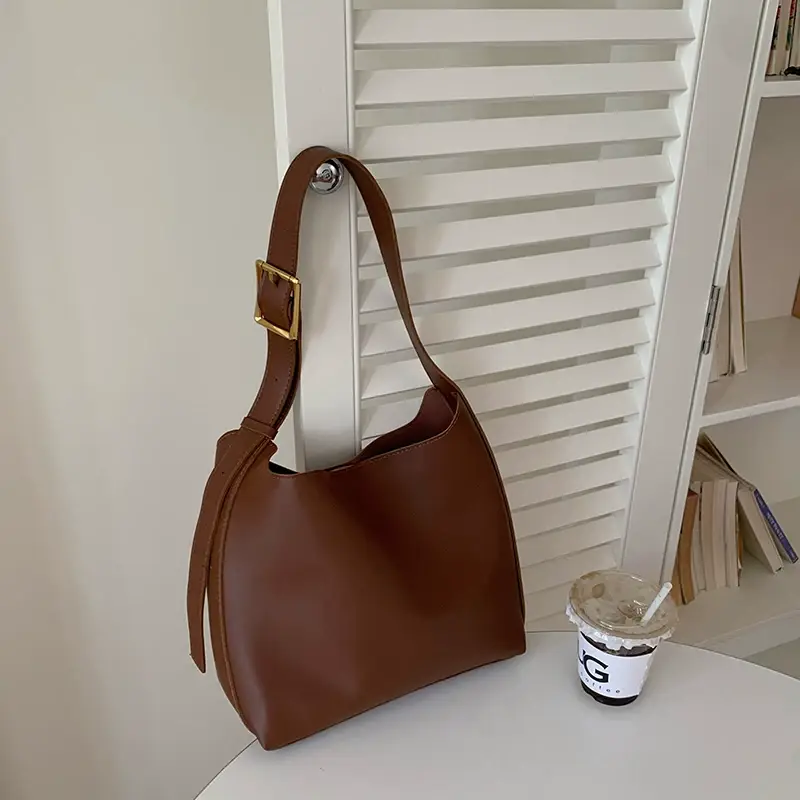 Women Large Capacity Bag Brown Leather Bucket Shoulder Crossbody — feature 5