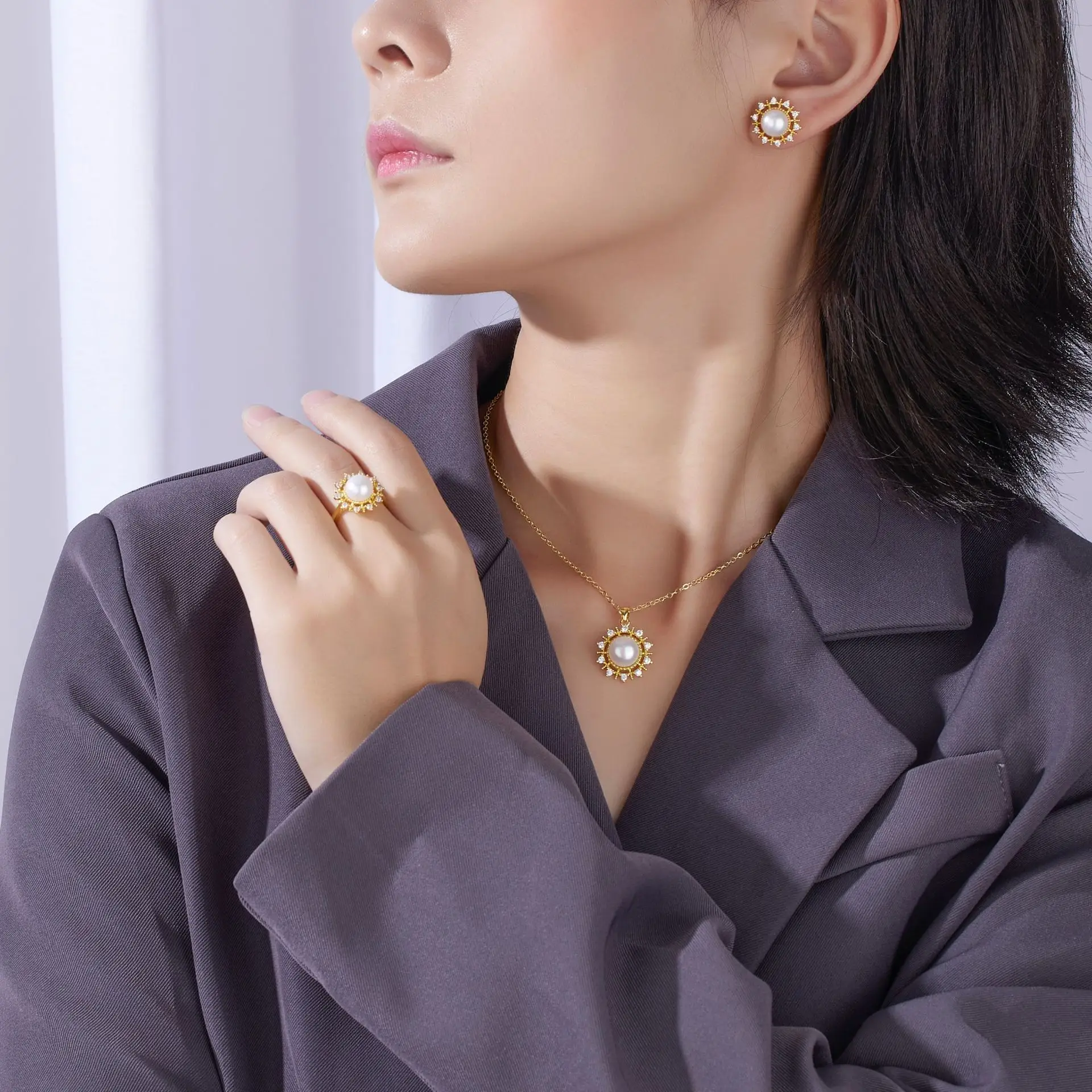 Retro Light Luxury Pearl Jewelry Set for Women - Image 2