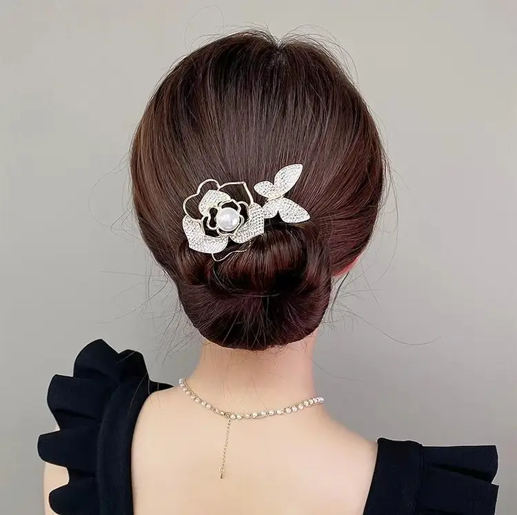 Butterfly Hair Clip Camellia Fish Tail Twist — feature 5