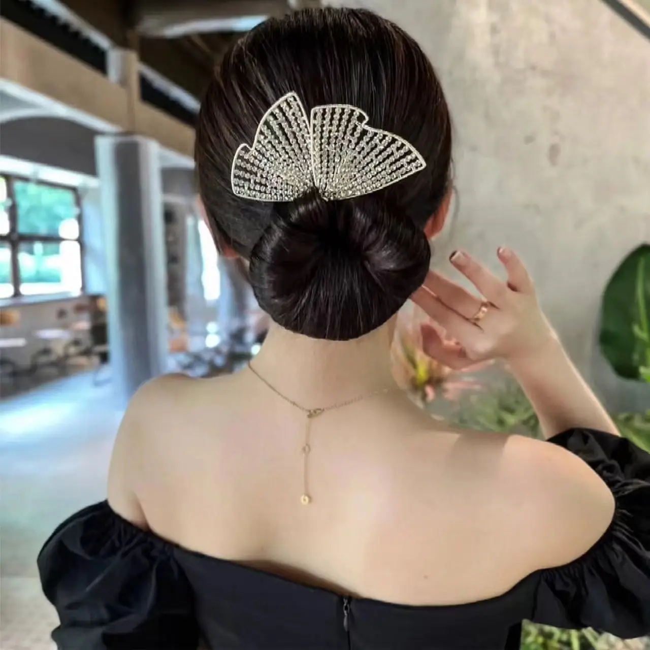Butterfly Hair Clip Camellia Fish Tail Twist