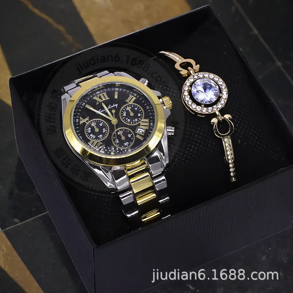 Couples Watch Set Gold Silver Waterproof Quartz Bracelet - Image 10